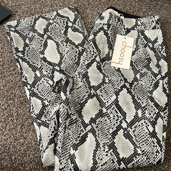 choosy Pants - NWT choosy snake skin faux leather pant size 0
